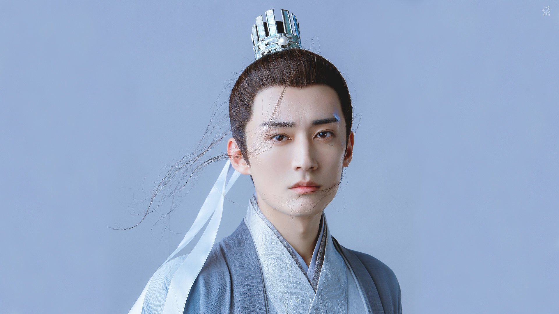 拜仁定位球设计精妙，多次制造威胁，拜仁目标